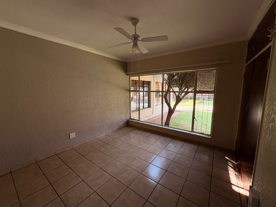 4 Bedroom Property for Sale in Neserhof North West